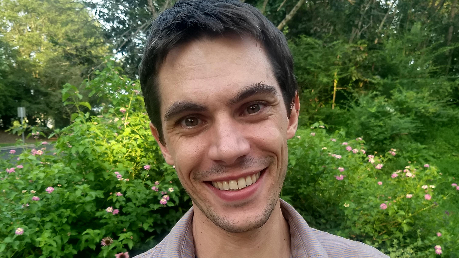 A headshot of Victor Cadilla